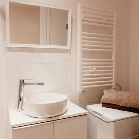 Calvi. T2 2/4 Personnes A 100 Metres De La Apartmán *